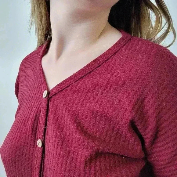 Maroon Burgundy Waffle Knit Crop Top Long Sleeve - XS - Picture 6 of 7